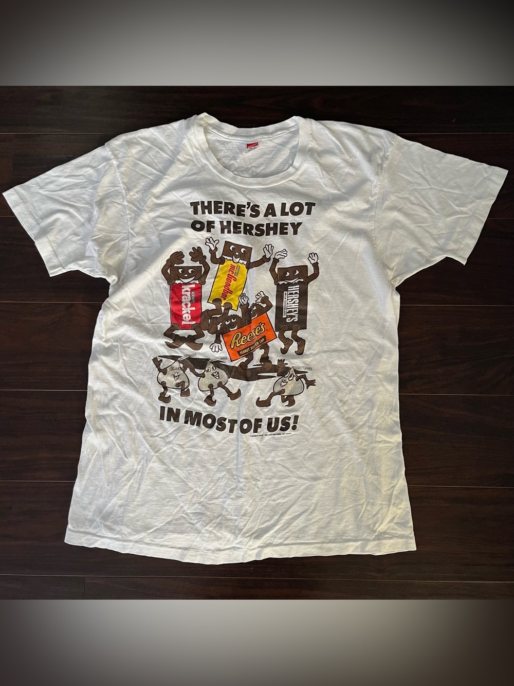 Vintage Rare 90s Hersheyβs Graphic Tee